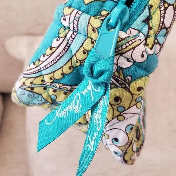 Vera Bradley Vintage Lola Handbag In Peacock Pattern - Picture 4 of 11